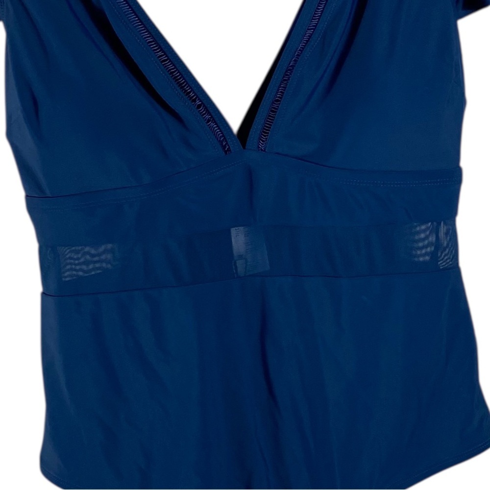 Cupshe Navy Blue Ruffle Shoulder One Piece Swimsuit Sz 0X NWT - Picture 3 of 9